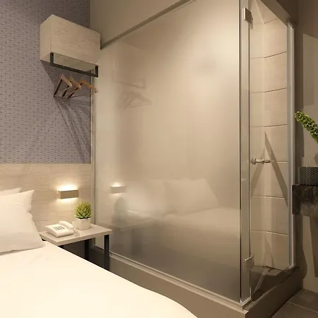 The Square Hotel Skudai Exterior photo