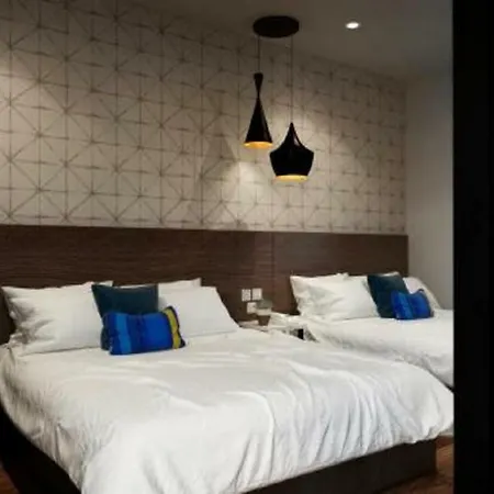 The Square Hotel Skudai Exterior photo