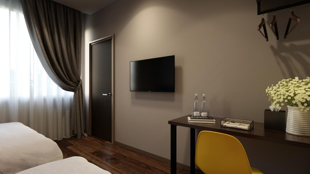 Hotel The Square 3*