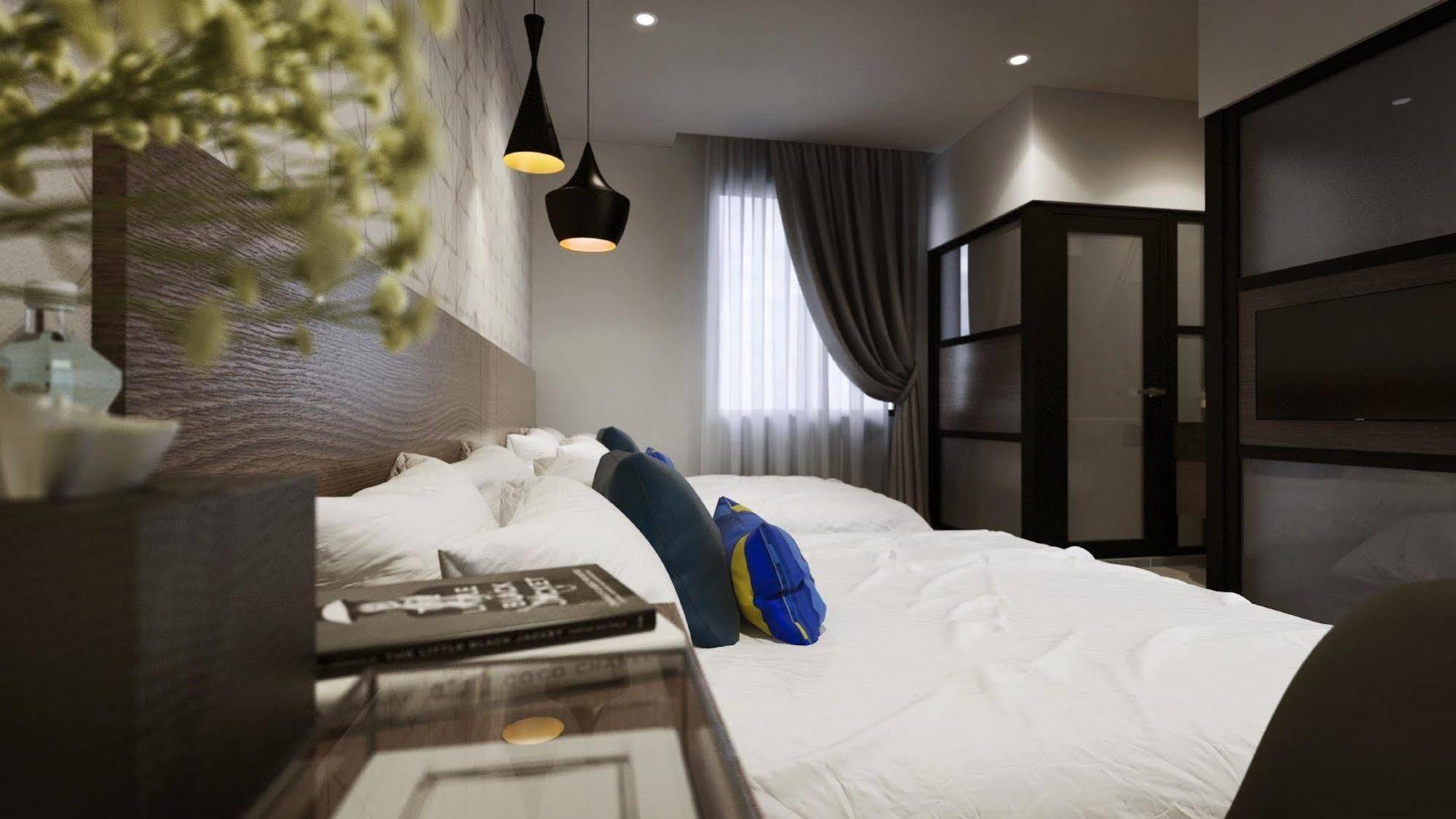 Hotel The Square 3*